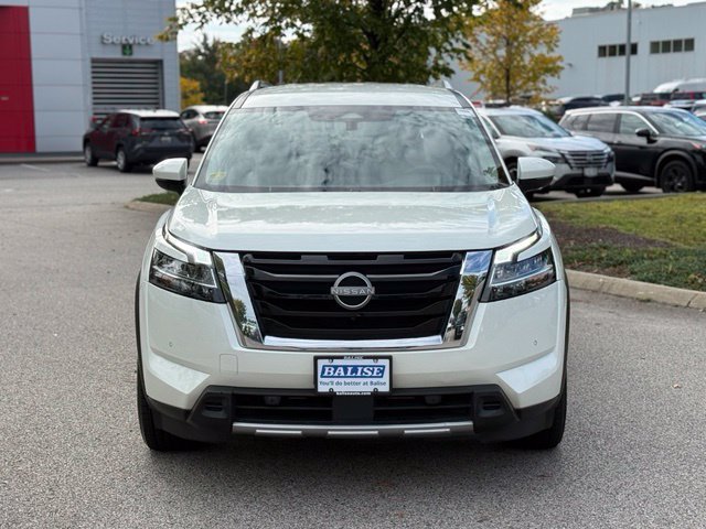 Certified 2024 Nissan Pathfinder SL AWD/4WD image 5