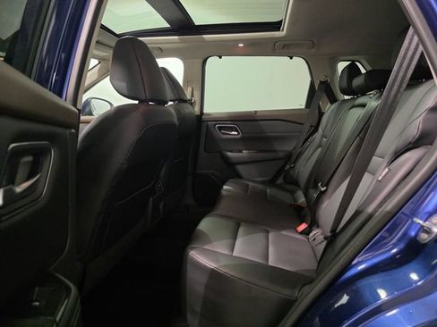 Used 2021 Nissan Rogue SV w/ Premium Package AWD/4WD image 27