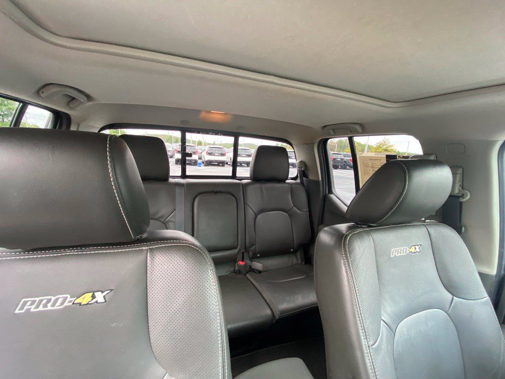 Used 2020 Nissan Frontier PRO-4X w/ Pro-4x Utility Package AWD/4WD image 29
