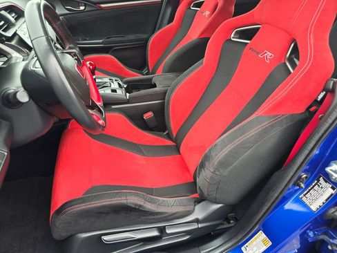Used 2019 Honda Civic Type R image 17
