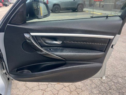 Used 2016 BMW 328i Sedan RWD image 17