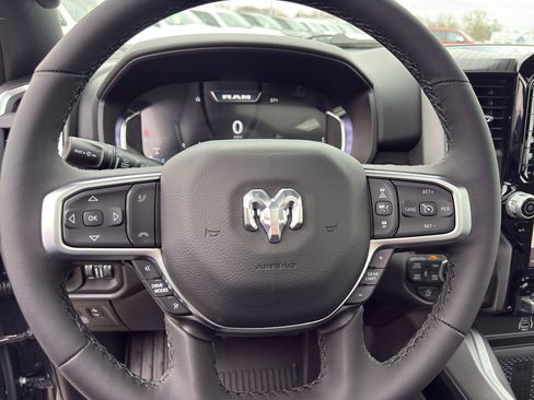 New 2026 RAM 1500 Big Horn AWD/4WD image 16