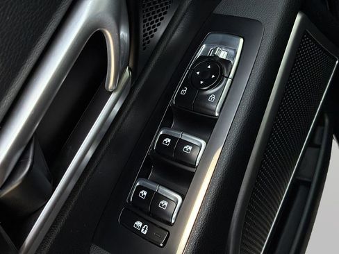 Used 2024 Kia Telluride S w/ S Sunroof Package FWD image 12