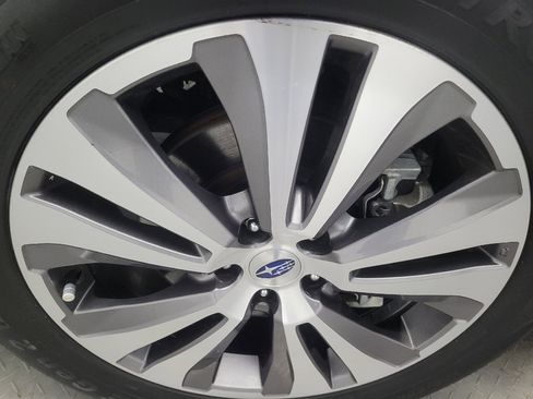 Used 2021 Subaru Ascent Limited w/ Technology Package image 31