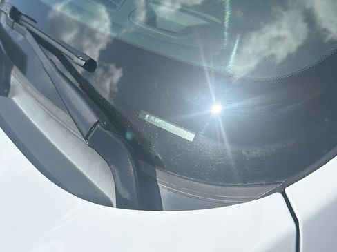 Used 2024 Buick Encore GX Preferred FWD image 37