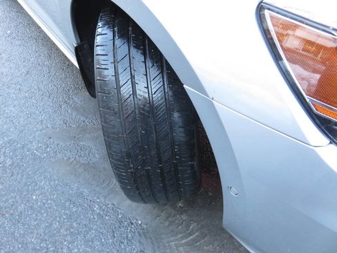 Used 2020 Volkswagen Passat 2.0T SEL image 32