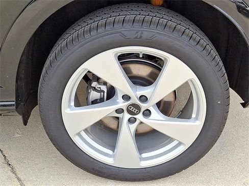 New 2025 Audi Q5 Premium Plus image 6