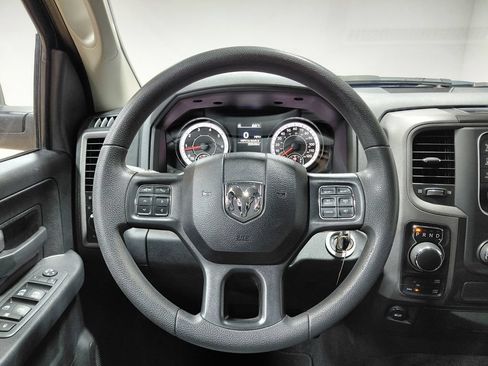 Certified 2018 RAM 1500 Express w/ Express Value Package AWD/4WD image 26