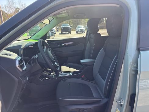 New 2026 Chevrolet TrailBlazer LT w/ Convenience Package AWD/4WD image 9