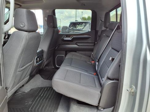 Used 2022 GMC Sierra 1500 Elevation w/ Preferred Package RWD image 19