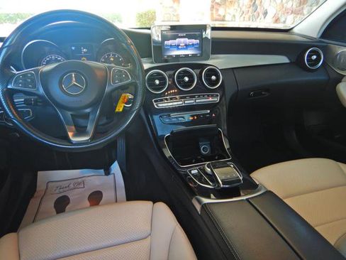 Used 2015 Mercedes-Benz C 300 4MATIC Sedan image 2