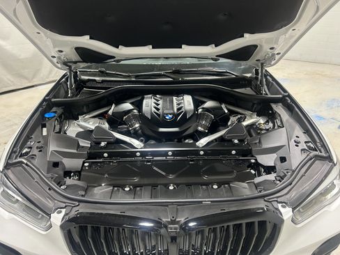Used 2023 BMW X5 M50i w/ Executive Package image 26