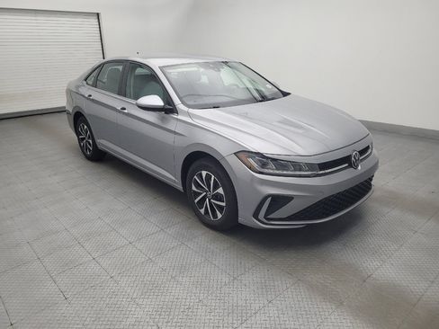 Used 2025 Volkswagen Jetta S FWD image 13