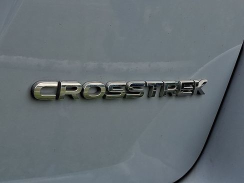 Used 2023 Subaru Crosstrek 2.0i Premium AWD/4WD image 31