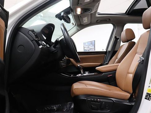 Used 2016 BMW X3 xDrive28i AWD/4WD image 17