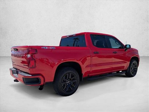 Used 2026 Chevrolet Silverado 1500 Custom w/ Turbomax Blackout Package AWD/4WD image 5