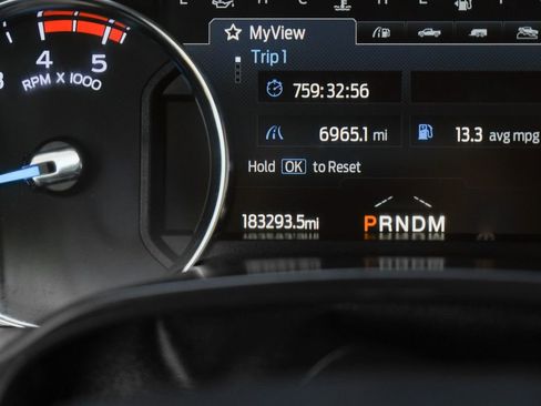 Used 2020 Ford F350 Lariat w/ Lariat Value Package image 19