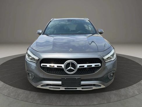 Used 2021 Mercedes-Benz GLA 250 4MATIC w/ Premium Package image 2