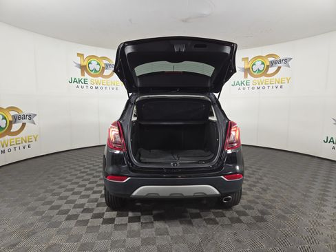 Certified 2022 Buick Encore Preferred w/ Safety Package AWD/4WD image 31