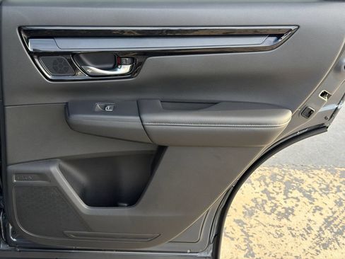 Used 2025 Honda CR-V EX-L image 18