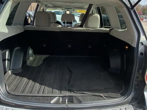 Used 2016 Subaru Forester 2.5i Premium w/ All-Weather Package image 29