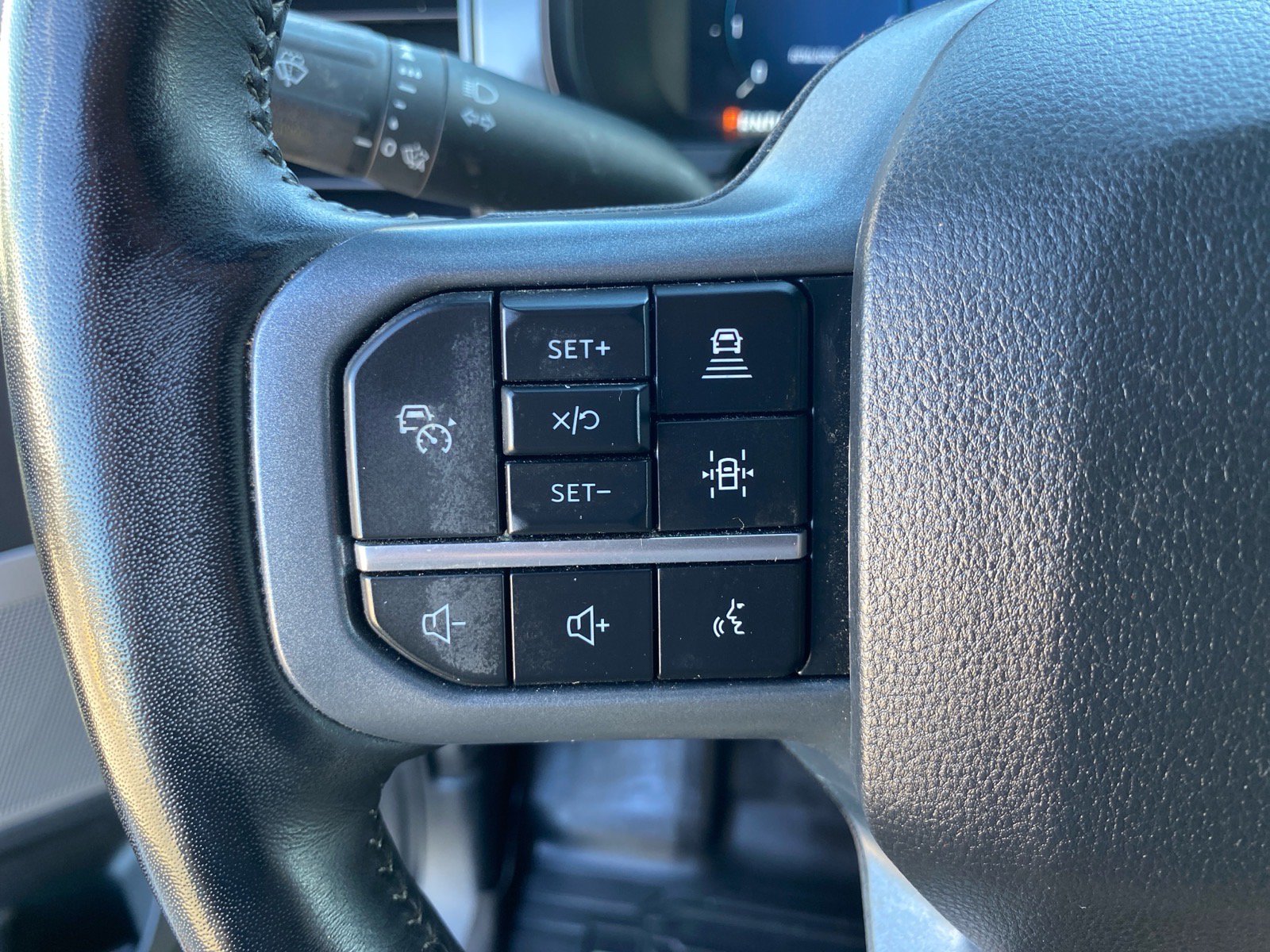 Certified 2024 Ford F150 Lariat w/ FX4 Off-Road Package AWD/4WD image 19