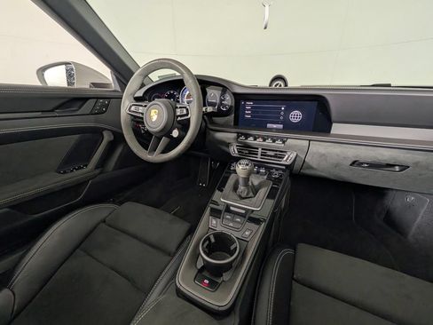 Certified 2022 Porsche 911 Carrera 4 GTS AWD/4WD image 22