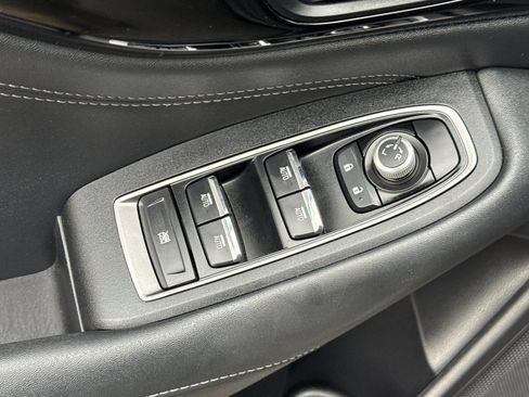 Used 2021 Subaru Outback Limited XT image 11