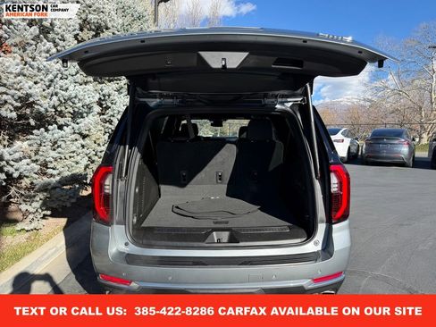 Used 2025 GMC Yukon XL Denali image 38