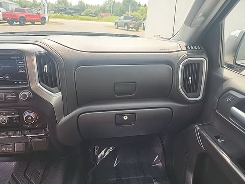 Used 2019 Chevrolet Silverado 1500 LTZ AWD/4WD image 22