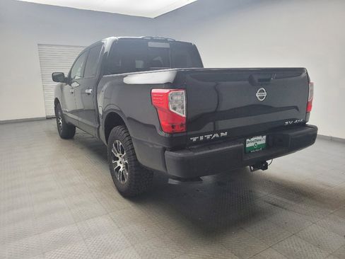 Used 2021 Nissan Titan SV w/ SV Convenience Package AWD/4WD image 5