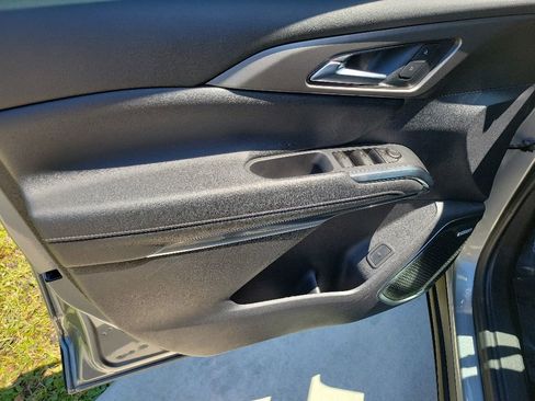Used 2024 Chevrolet Traverse LT w/ Enhanced Driving Package FWD image 15