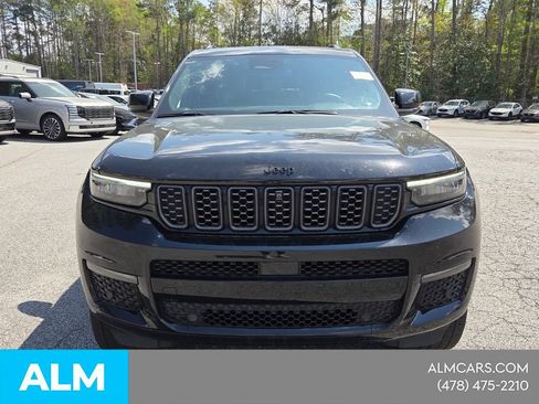 Used 2024 Jeep Grand Cherokee L Summit AWD/4WD image 2