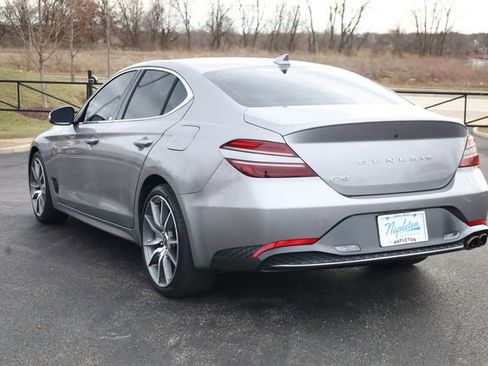 Used 2023 Genesis G70 2.0T image 6