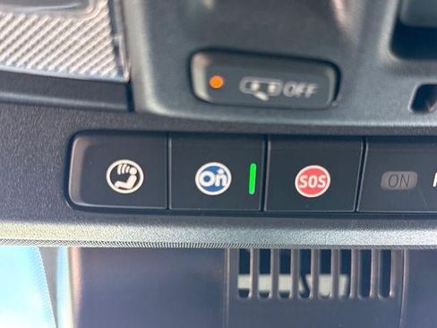 New 2026 GMC Sierra 3500 AT4 w/ AT4 Premium Plus Package AWD/4WD image 17