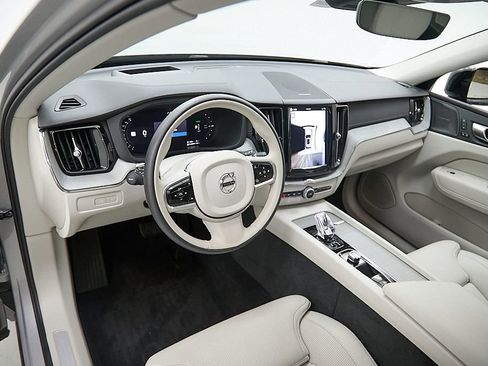 Certified 2024 Volvo XC60 T8 Ultimate w/ Protection Package Premier image 13