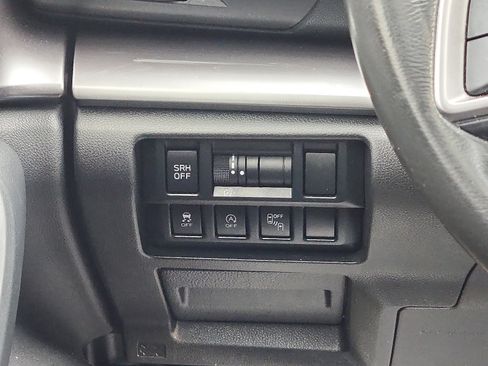 Used 2021 Subaru Crosstrek 2.5i Limited w/ Moonroof Package 2 image 13