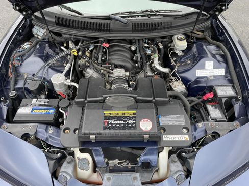 Used 2001 Pontiac Firebird Trans Am w/ SLP Firehawk Pkg RWD image 11