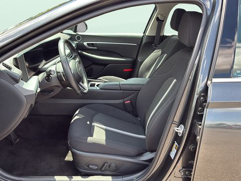 Used 2025 Hyundai Sonata SEL FWD image 30