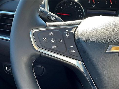 Used 2024 Chevrolet Equinox LT AWD/4WD image 11