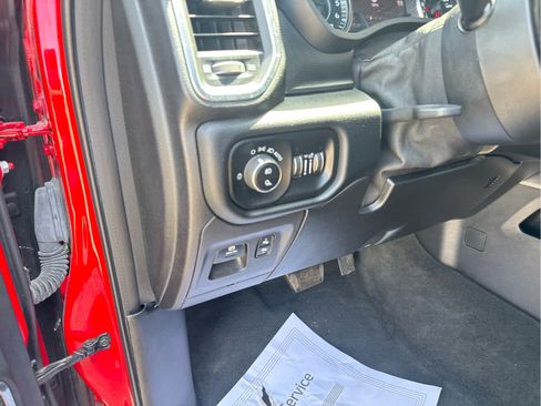 Used 2021 RAM 1500 Laramie w/ Sport Appearance Package AWD/4WD image 26