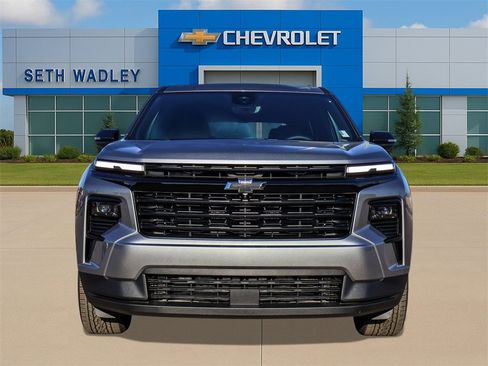 New 2026 Chevrolet Traverse LT w/ Midnight/Sport Edition image 2