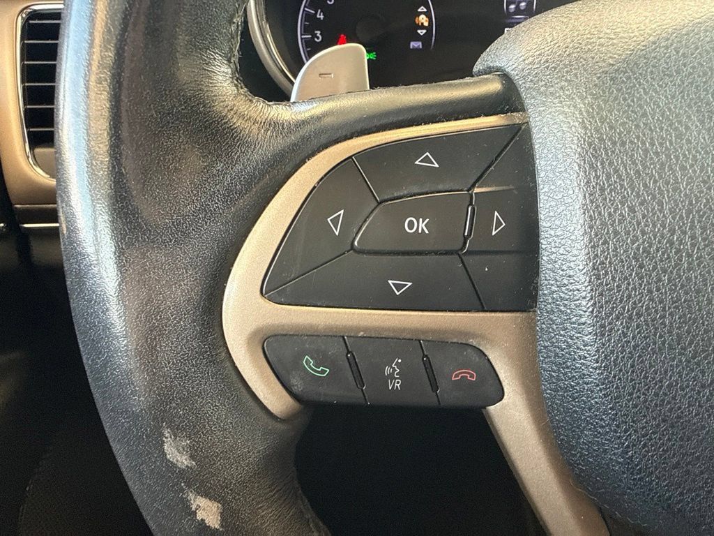 Used 2015 Jeep Grand Cherokee Limited AWD/4WD image 19