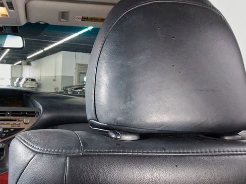 Used 2011 Lexus RX 350 AWD w/ Premium Pkg image 36