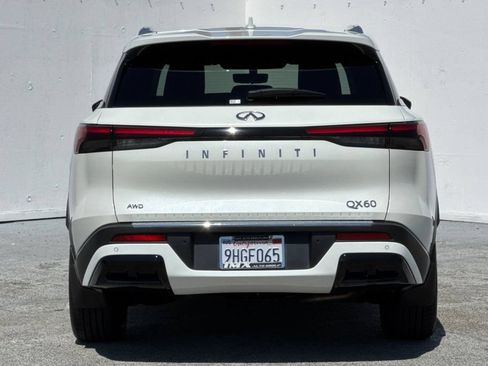 Used 2023 INFINITI QX60 Luxe w/ Vision Package AWD/4WD image 4