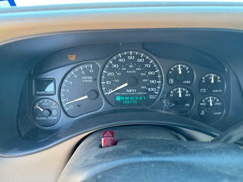 Used 2001 Chevrolet Silverado 1500 LS w/ Off-Road Skid Plate Pkg image 17