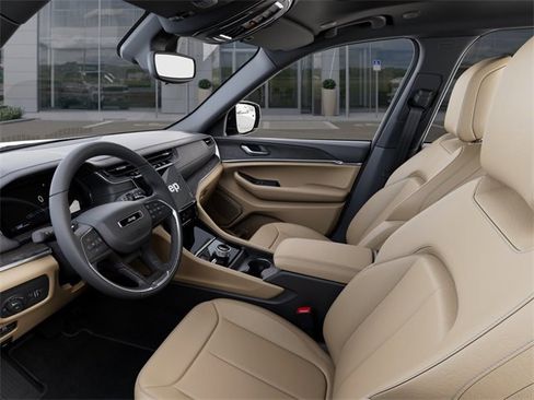 New 2025 Jeep Grand Cherokee Limited w/ Trailer Tow Package image 22