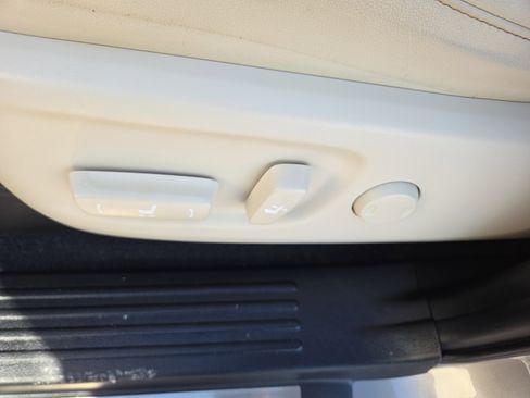 Certified 2023 Lexus GX 460 Premium image 36