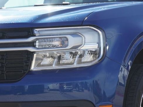 Used 2023 Ford Maverick Lariat w/ Lariat Luxury Package image 4