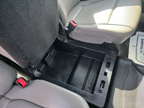 Used 2021 Ford F450 XL w/ Power Equipment Group image 36